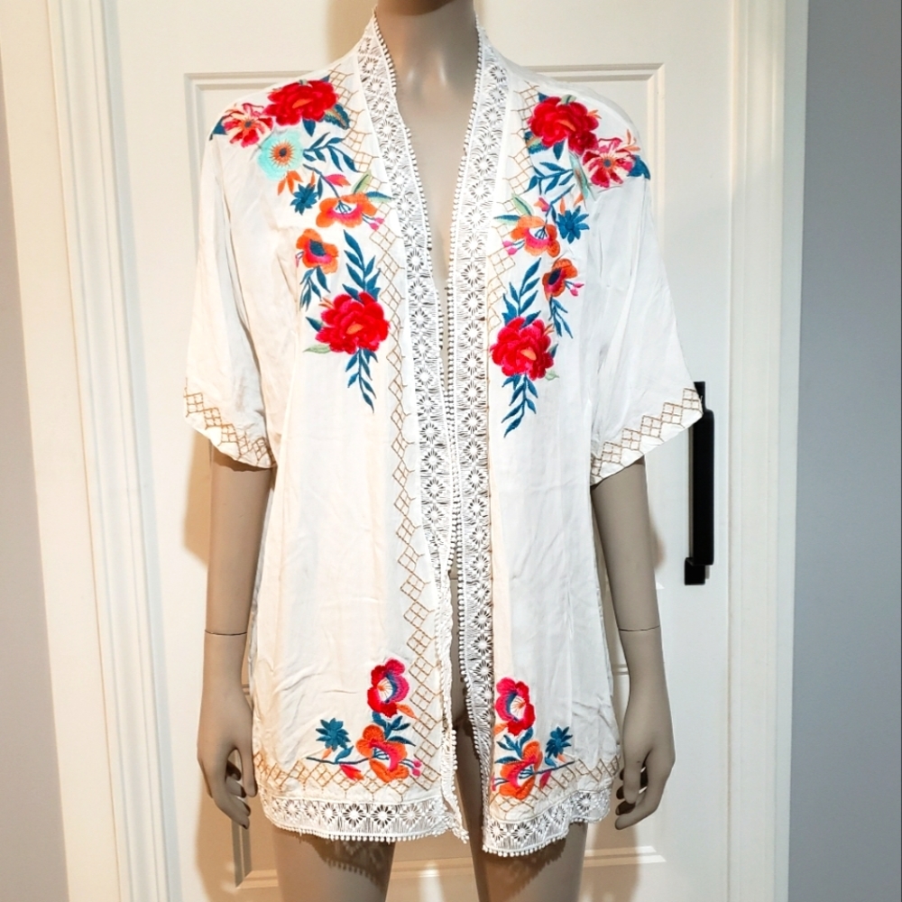 Paparazzi Open Front Embroidered Top Womens S Floral Lightweight Boho Cottage